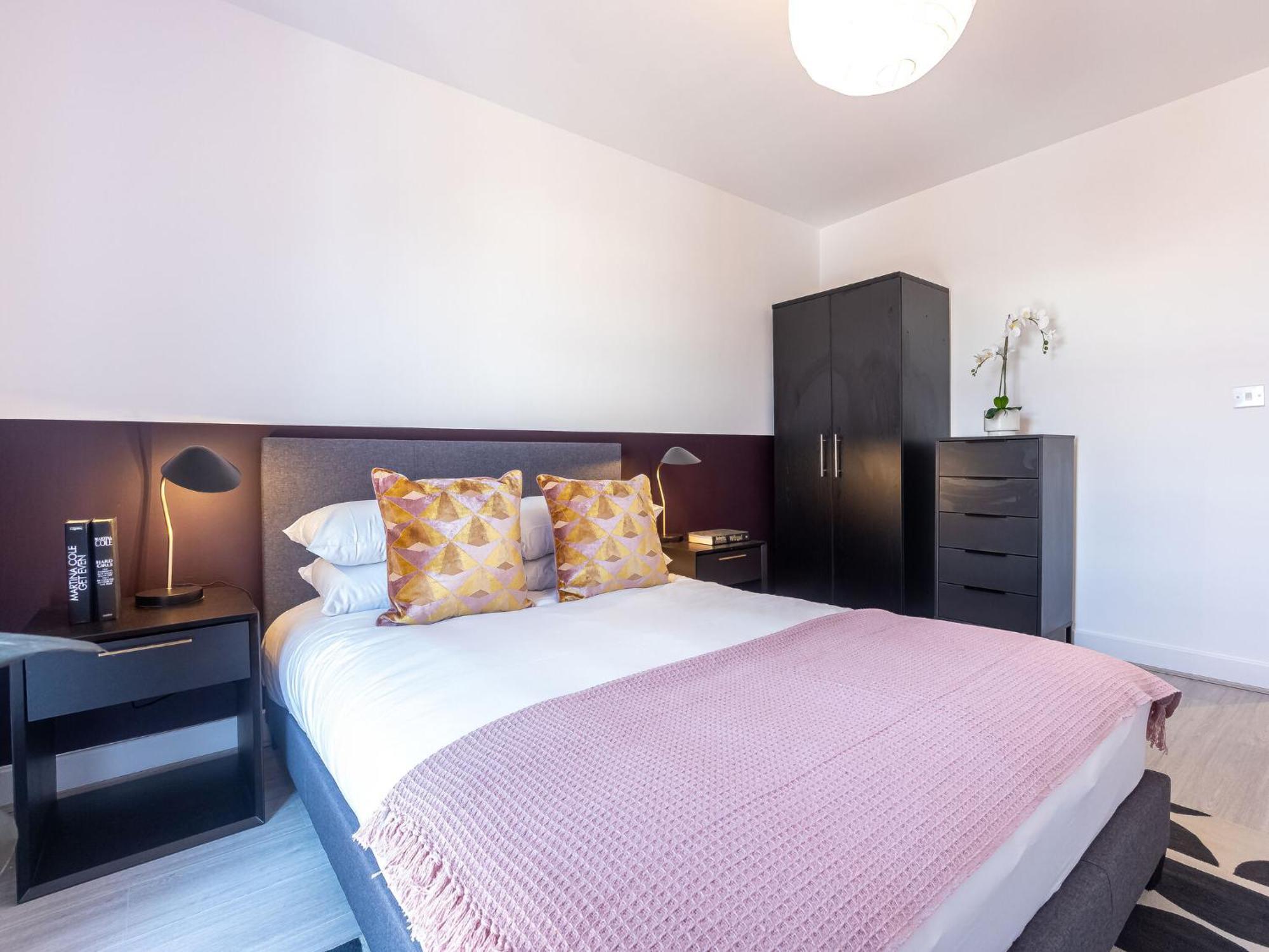 Pristine 1 And 2 Bedroom Apartments Near Business District By Belvilla Birmingham Exterior foto